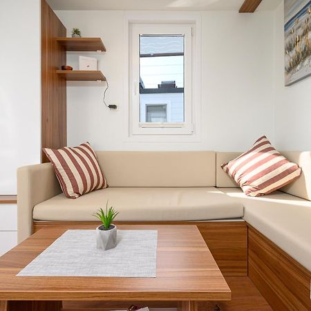 מלון PUY House Boat - Floating House Sofia מראה חיצוני תמונה