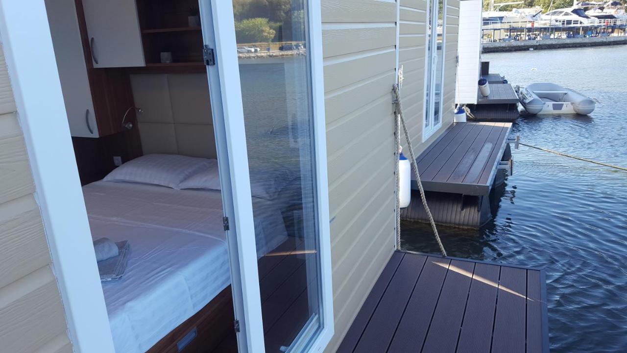 מלון PUY House Boat - Floating House Sofia מראה חיצוני תמונה